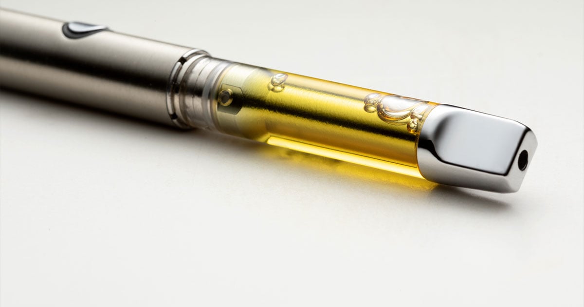 Silver vape pen